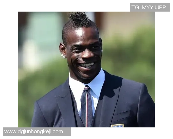 发型张扬的足球明星们如何用独特造型展现个性与风格